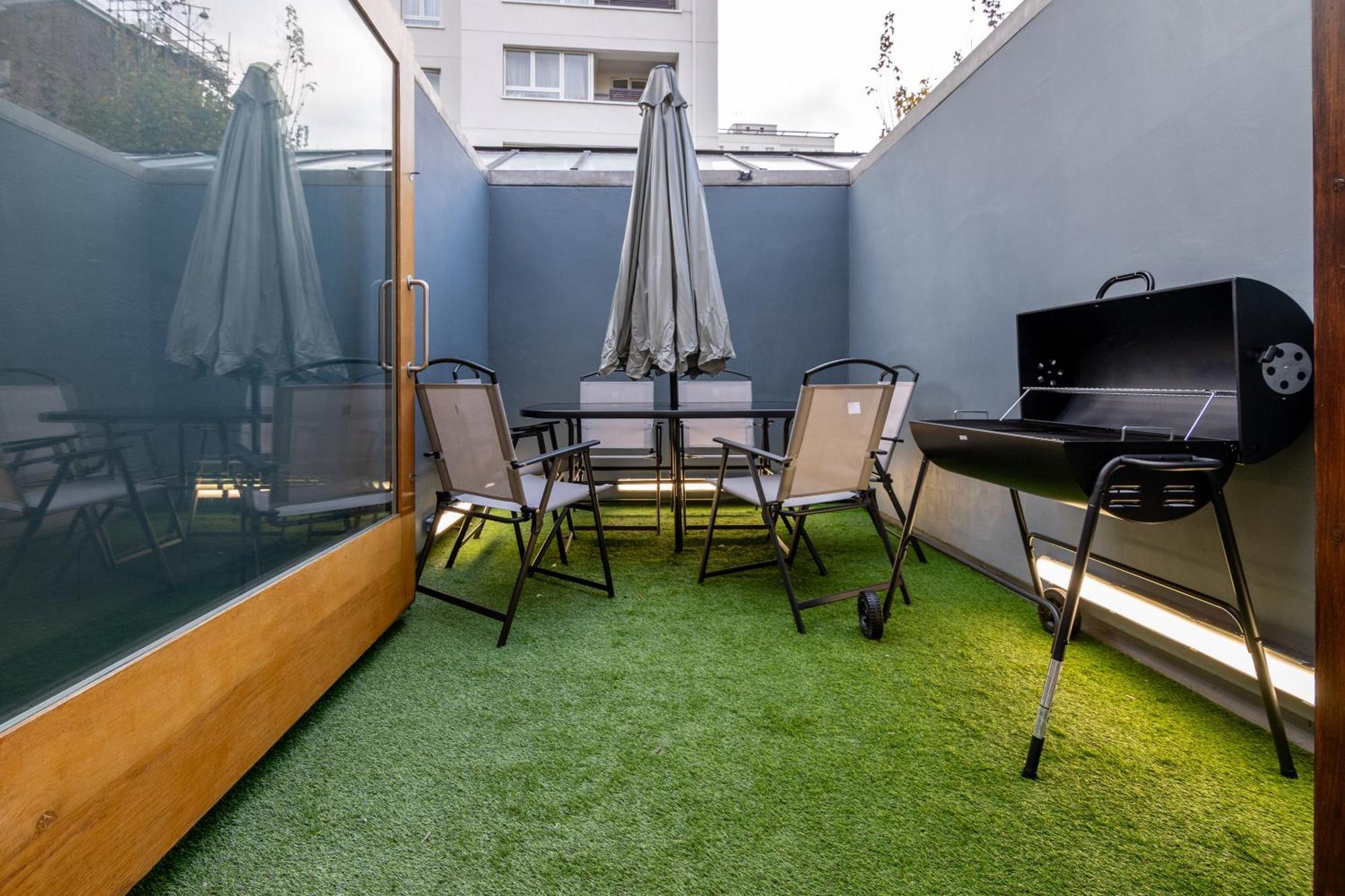 The Deluxe Barbican Duplex London Exterior foto